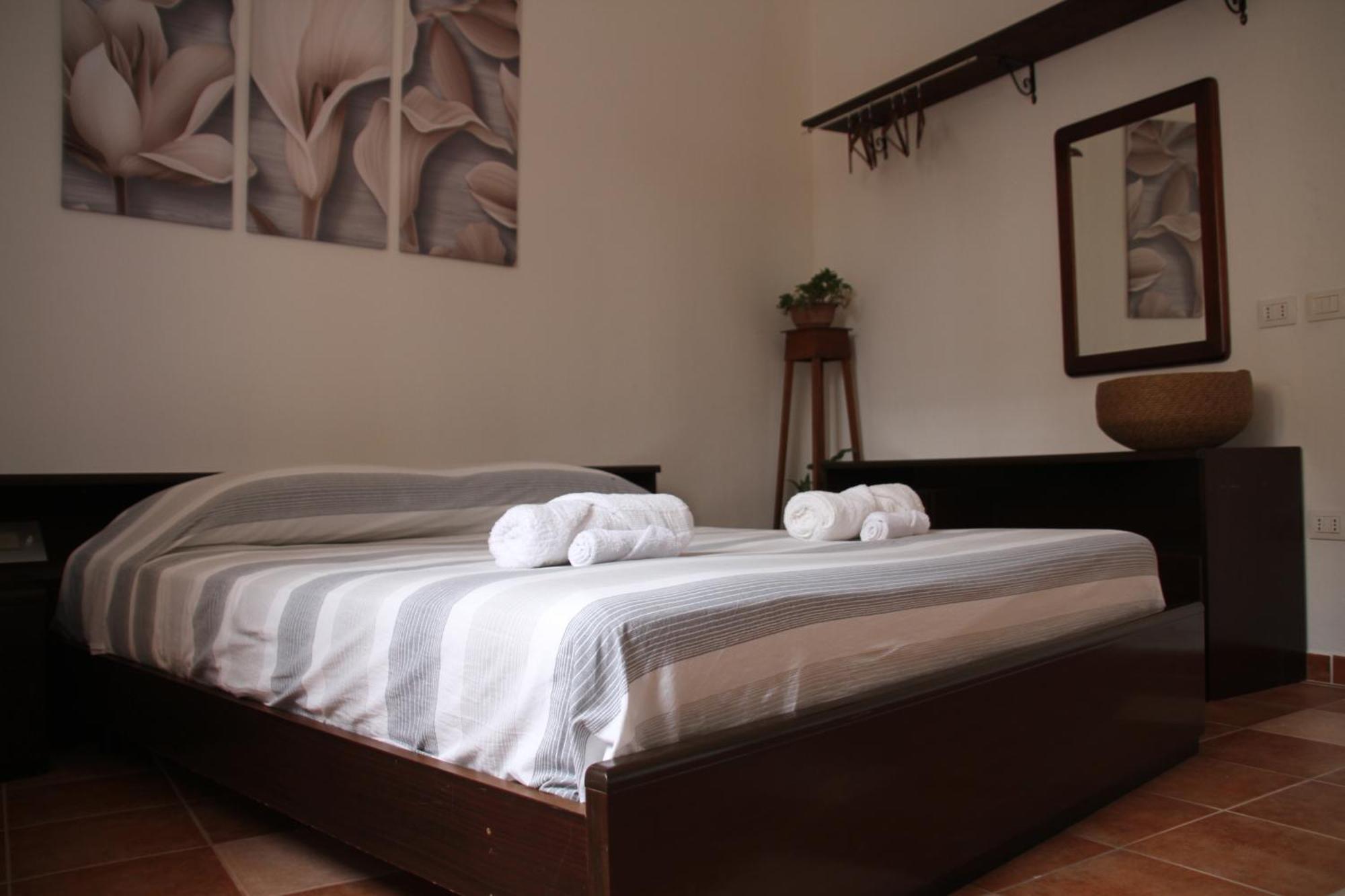 Lodgings In Sardinia Decimomannu Екстериор снимка